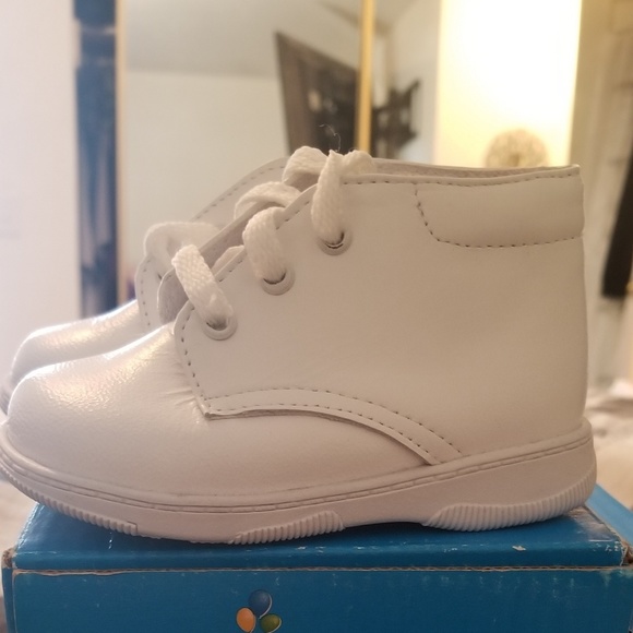 infant boy white dress shoes